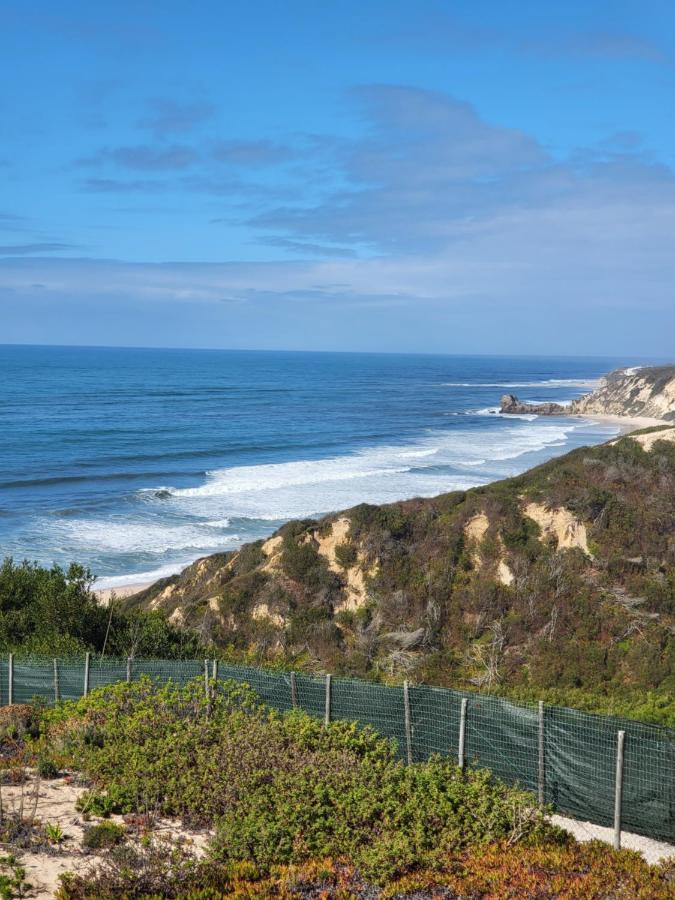 Appartamento Nazare Uninterrupted Views And Sounds Of The Sea Pataias Esterno foto