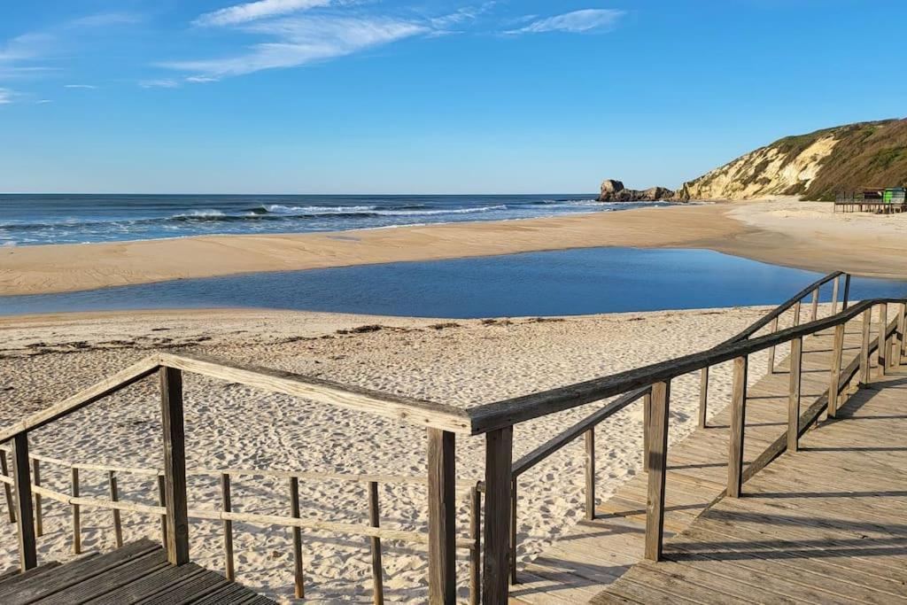 Appartamento Nazare Uninterrupted Views And Sounds Of The Sea Pataias Esterno foto